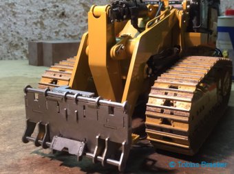 ScaleART Laderaupe CAT 963B mit BRAEKER-LOCK Schnellwechsler | Quick coupler for RC wheel loader
